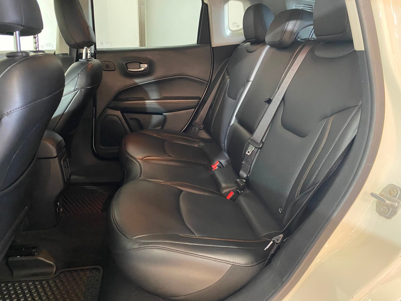 JEEP Compass 1.4 Turbo Limited AWD 9ATX-image-7