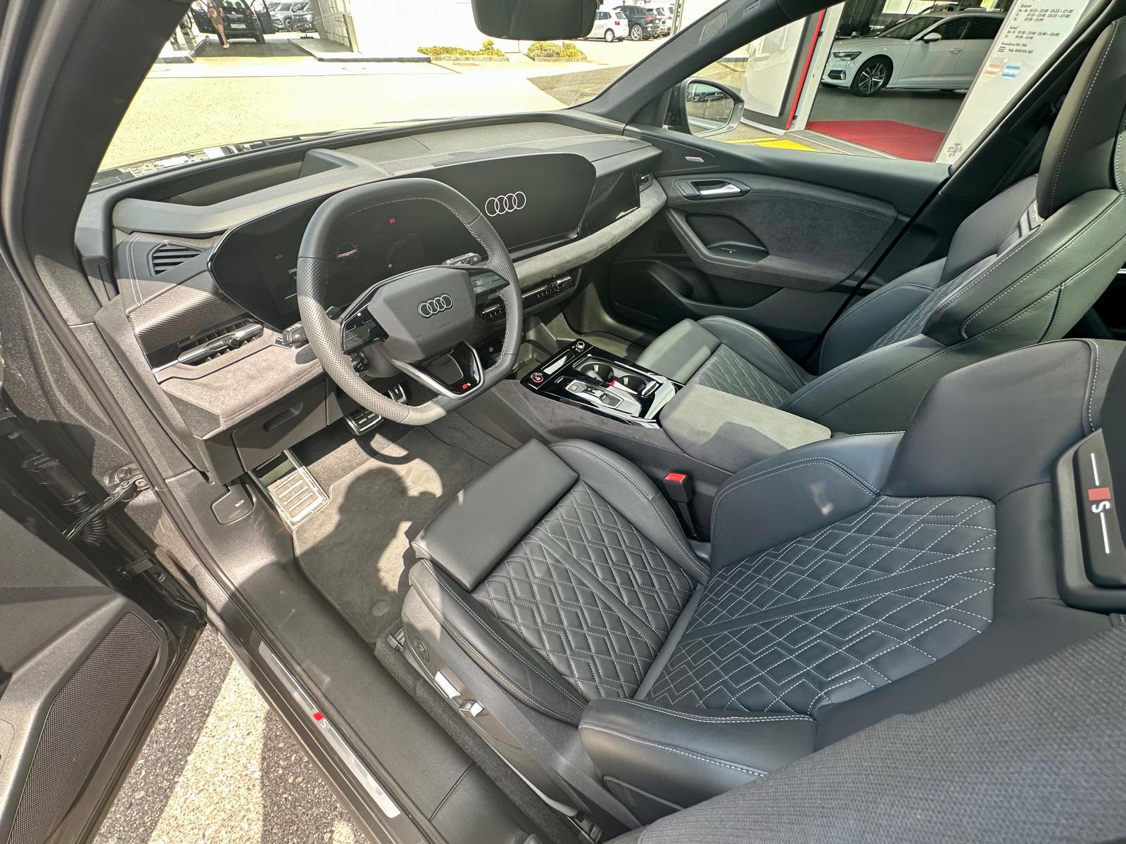 AUDI SQ6 e-tron quattro-image-13