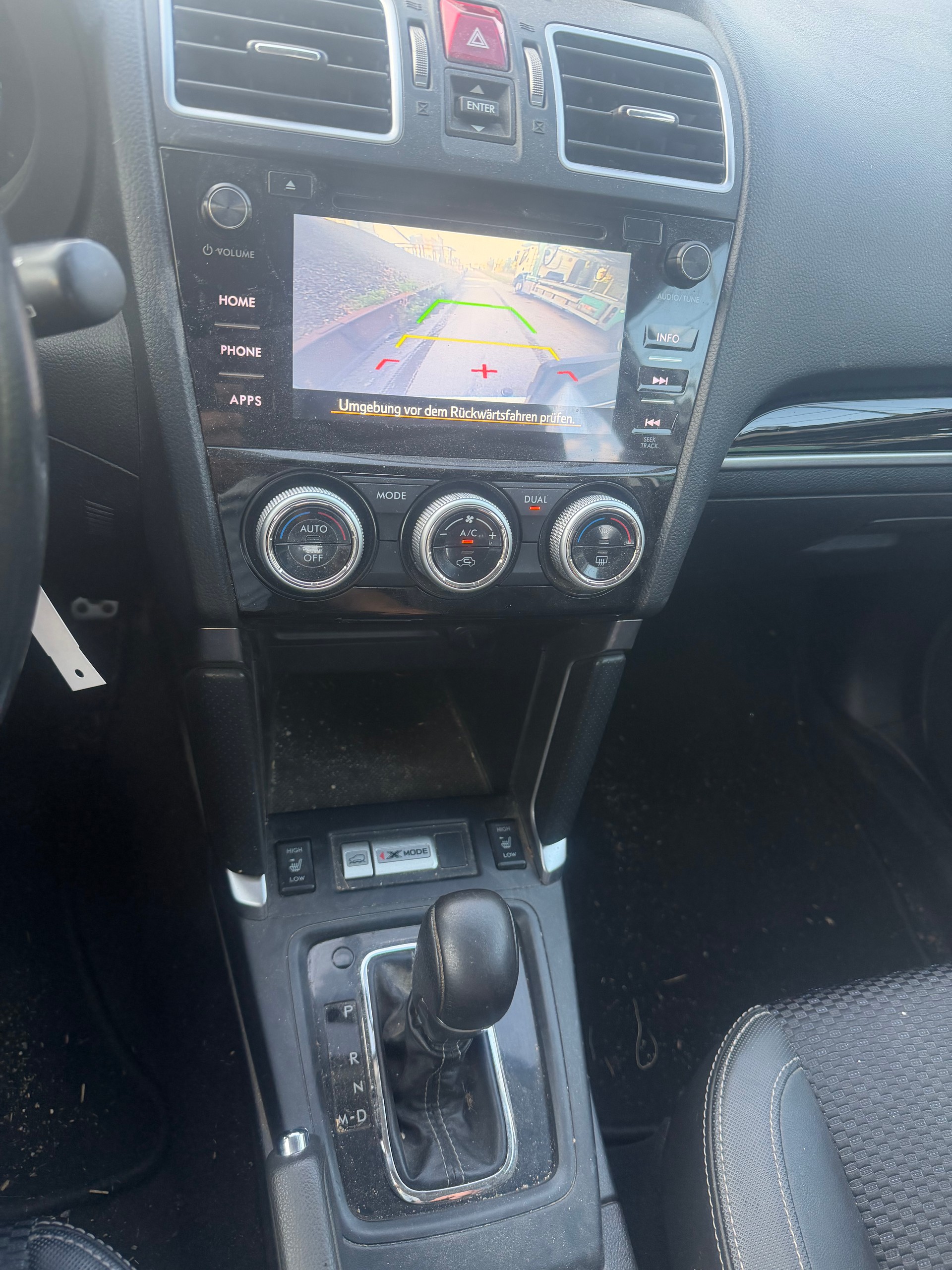 SUBARU Forester 2.0XT Luxury Lineartronic
