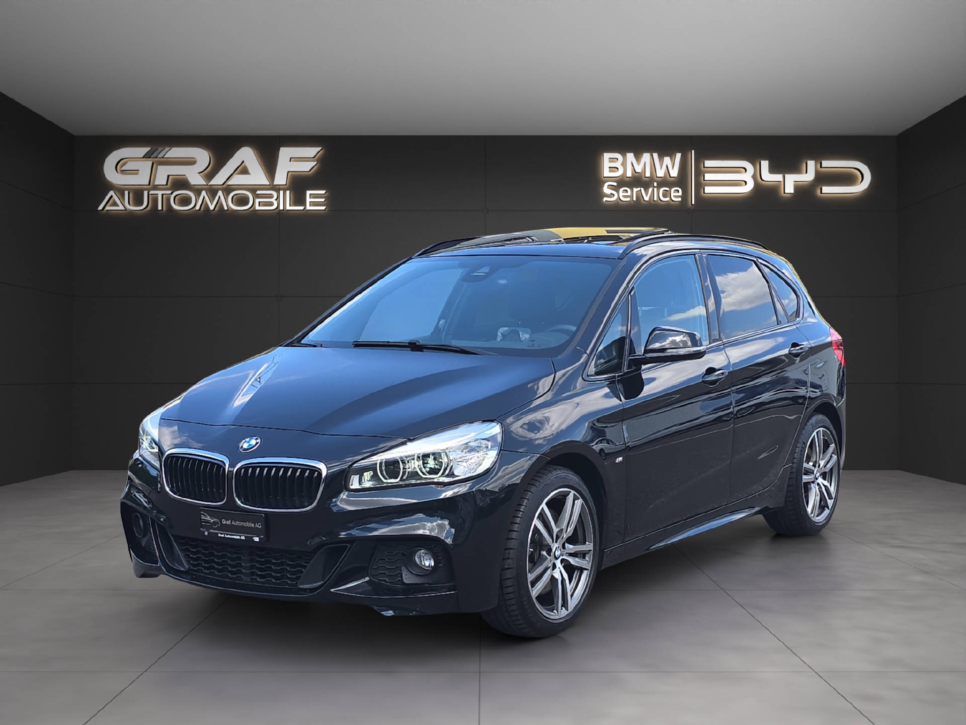 BMW 225i xDrive Active Tourer M Sport ** Frisch ab MFK & 12 Monaten GARANTIE **-image-0