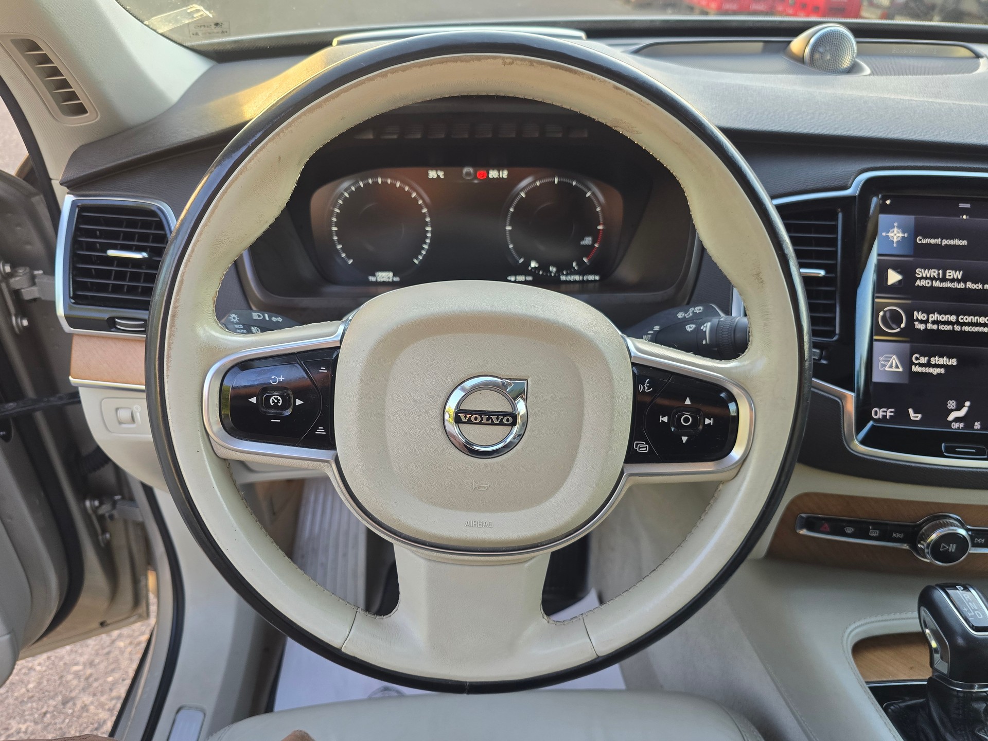 VOLVO XC90 D5 AWD Momentum Geartronic-image-20