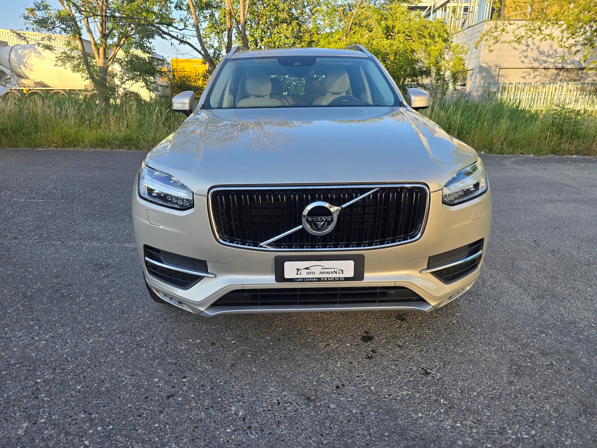 VOLVO XC90 D5 AWD Momentum Geartronic-image-0