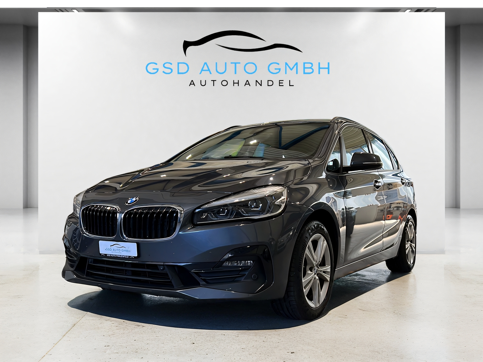 BMW 218d xDrive Active Tourer**Rückfahrtkam,AHK,Head Up Display,Tempomat ACC,CH Auslieferung,Frisch ab MFK**-image-0