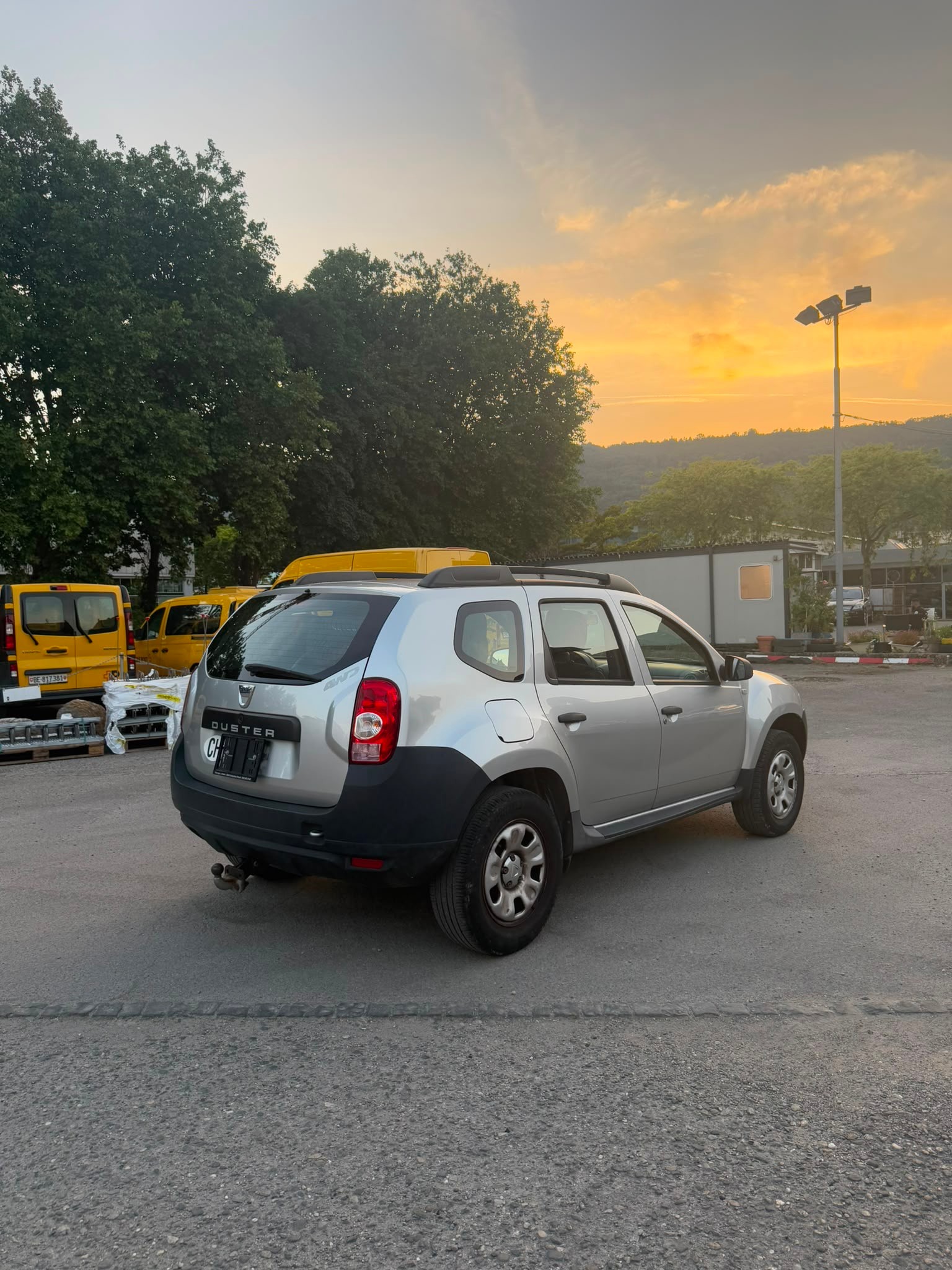 DACIA Duster 1.5 dCi Ambiance 4x4-image-2