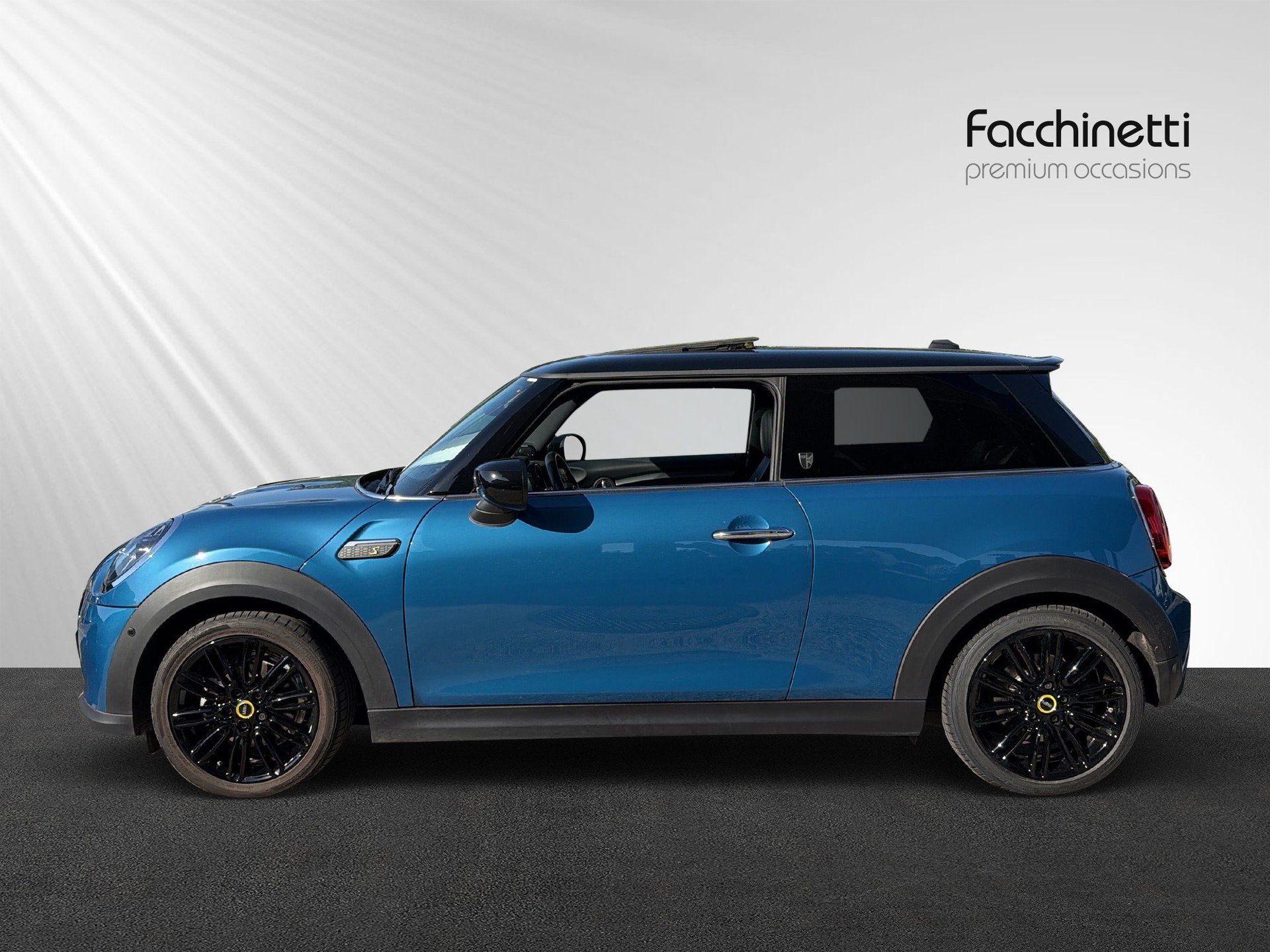 MINI Cooper SE Mosaert Edition-image-3