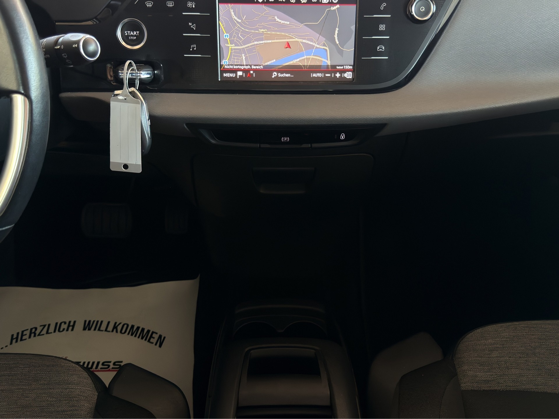 CITROEN Grand C4 Picasso 1.2 Pure Tech Feel Edition EAT6-image-16
