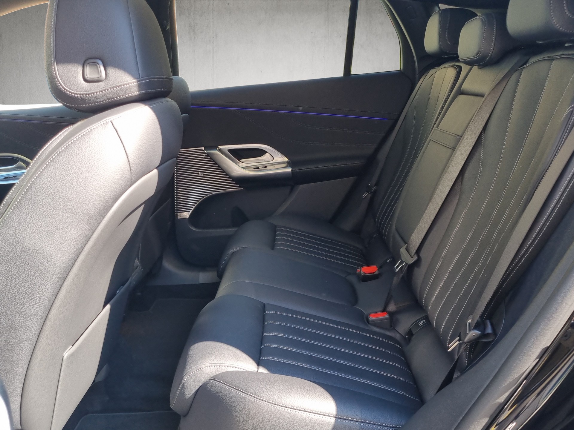 MERCEDES-BENZ GLC 400 4MATIC 94 kWh EQ-image-9