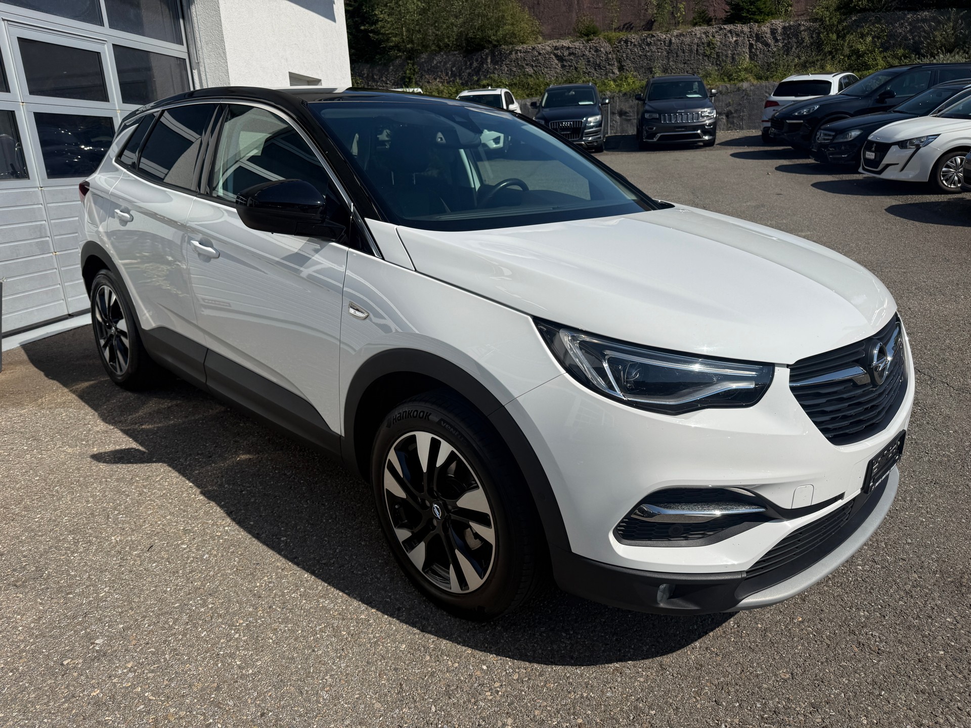 OPEL Grandland X 1.2i TP Excellence Automatik-showroom-element-3