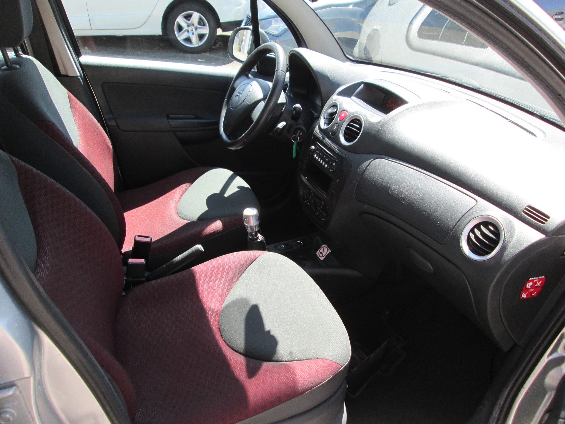 CITROEN C3 1.1i Essentiel-image-11