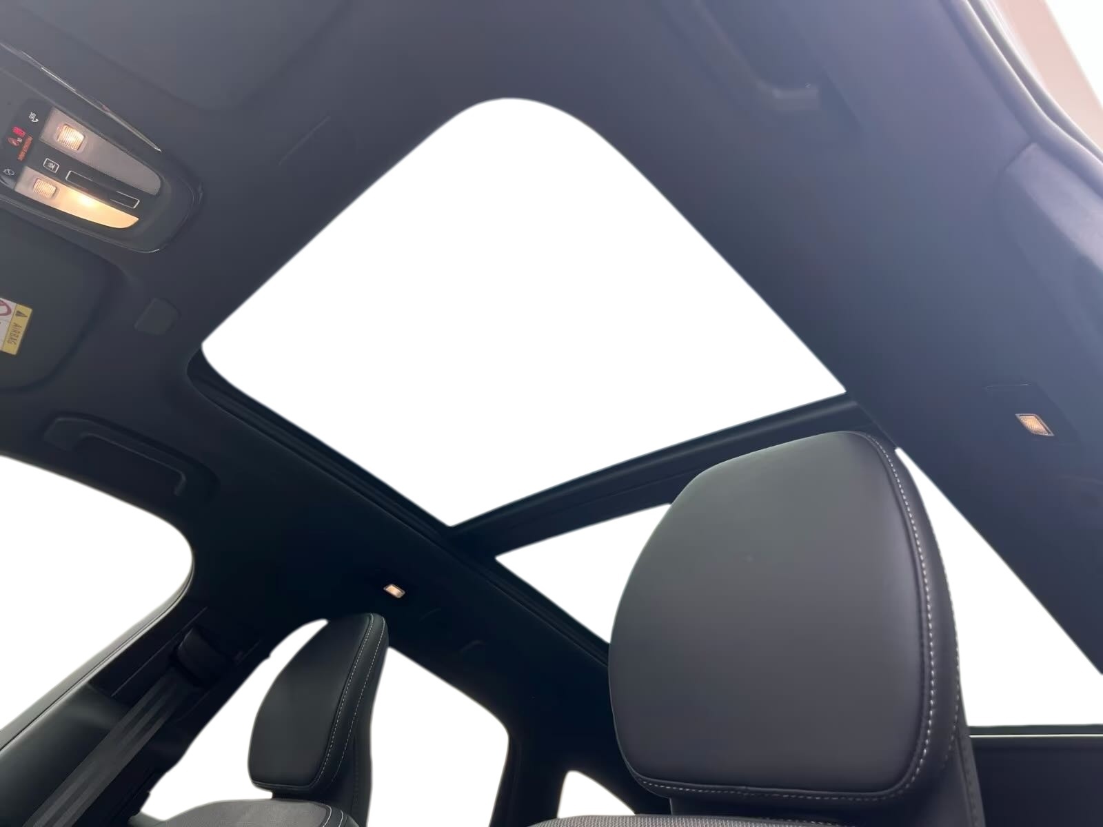 VOLVO XC60 T6 eAWD PluginHybrid Ultra Dark Geartronic-image-11