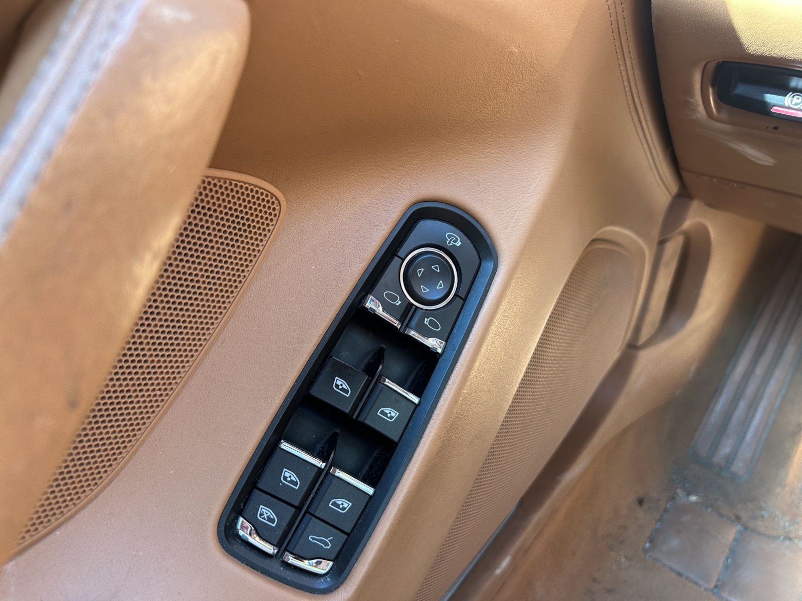 PORSCHE Panamera 4S 4.8 PDK-image-13