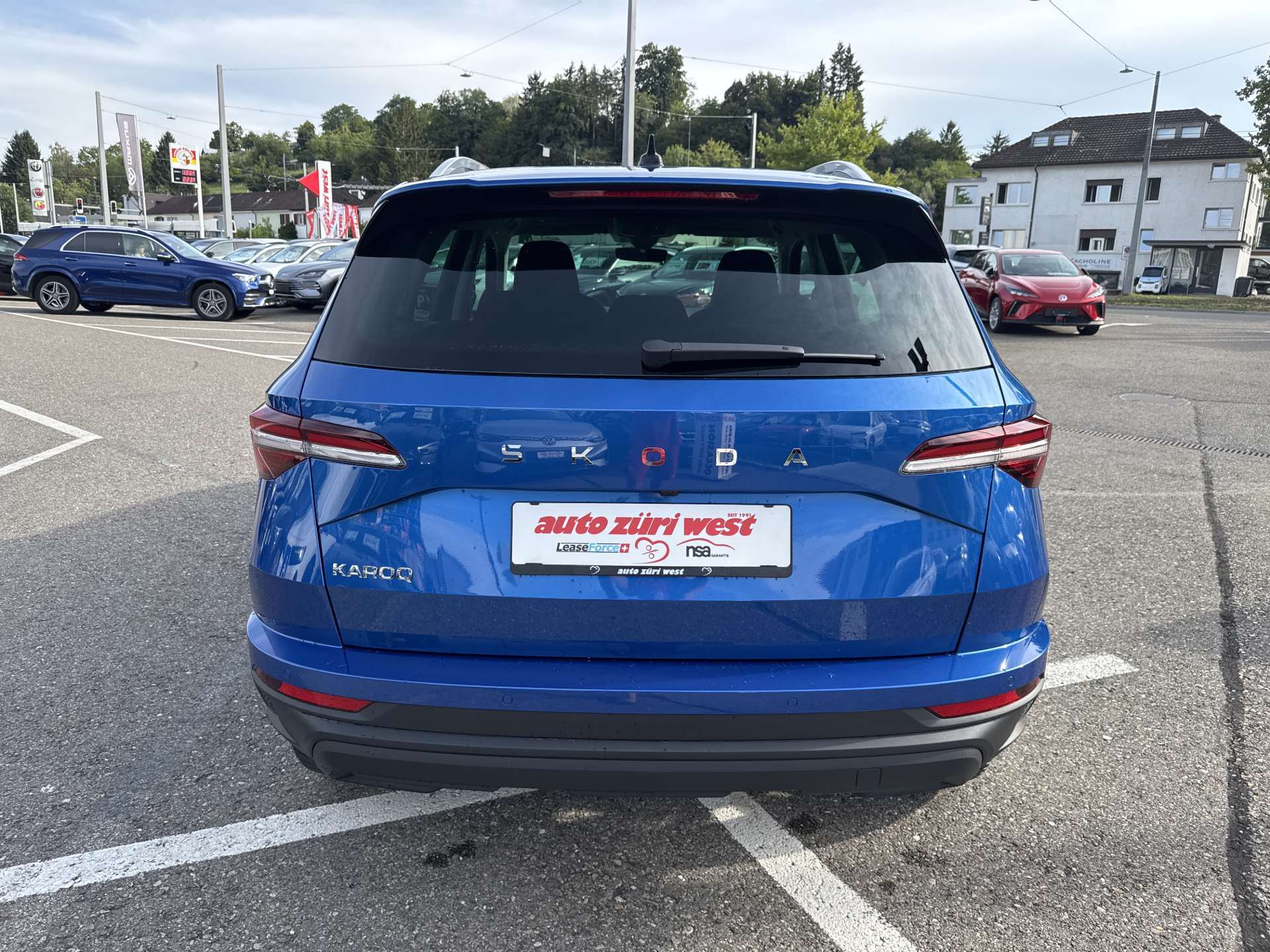 SKODA Karoq 1.5 TSi Selection DSG-Automat-image-14
