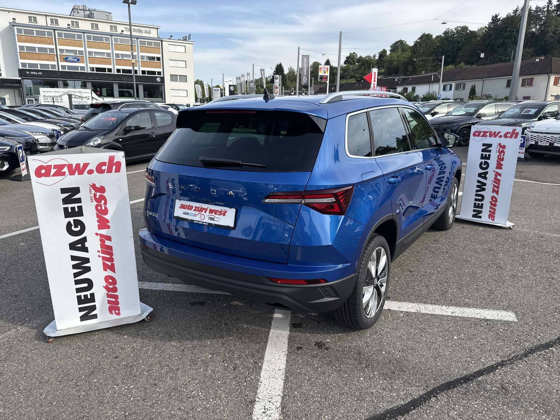 SKODA Karoq 1.5 TSi Selection DSG-Automat-image-2