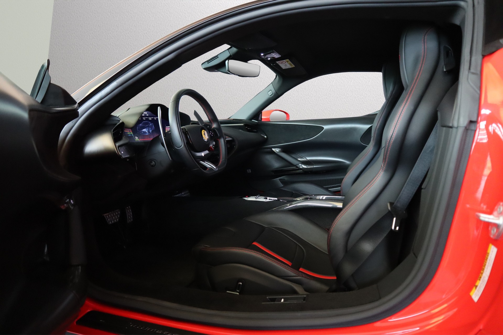 FERRARI SF90 Stradale-image-3