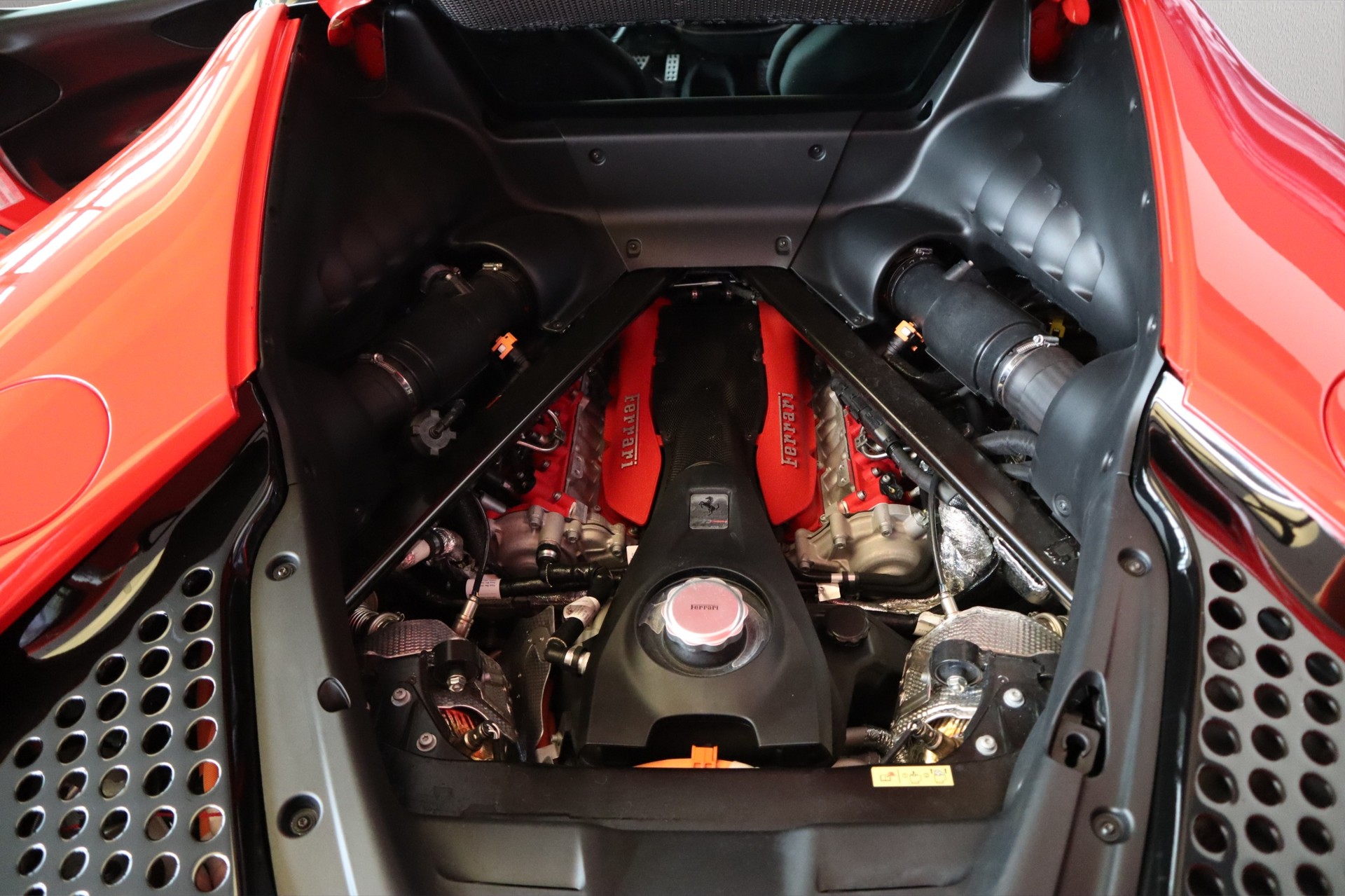 FERRARI SF90 Stradale-image-23
