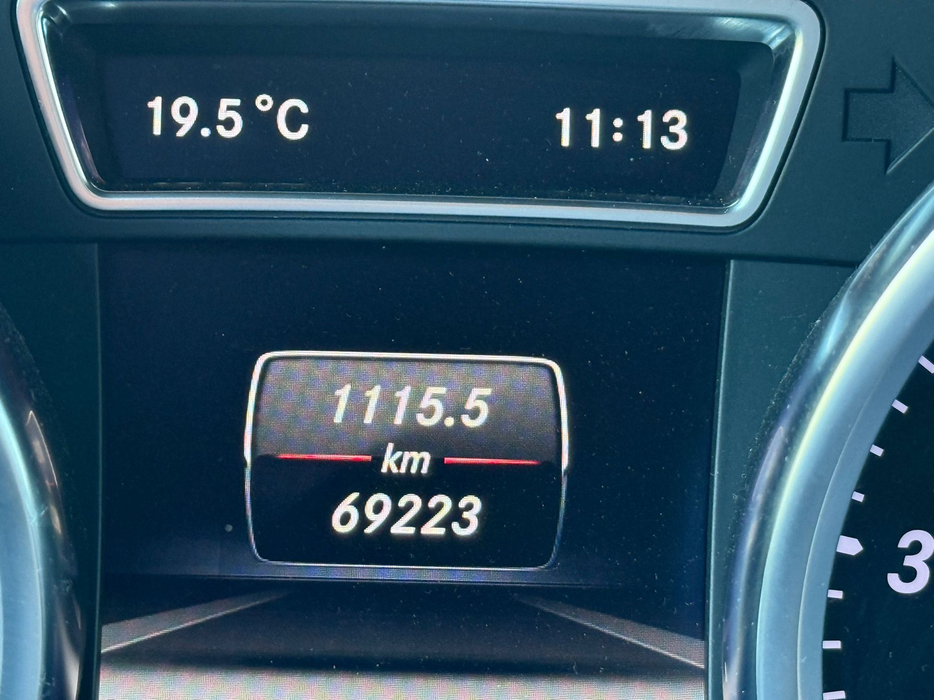MERCEDES-BENZ ML 350 BlueEfficiency Edition 4Matic 7G-Tronic-image-11