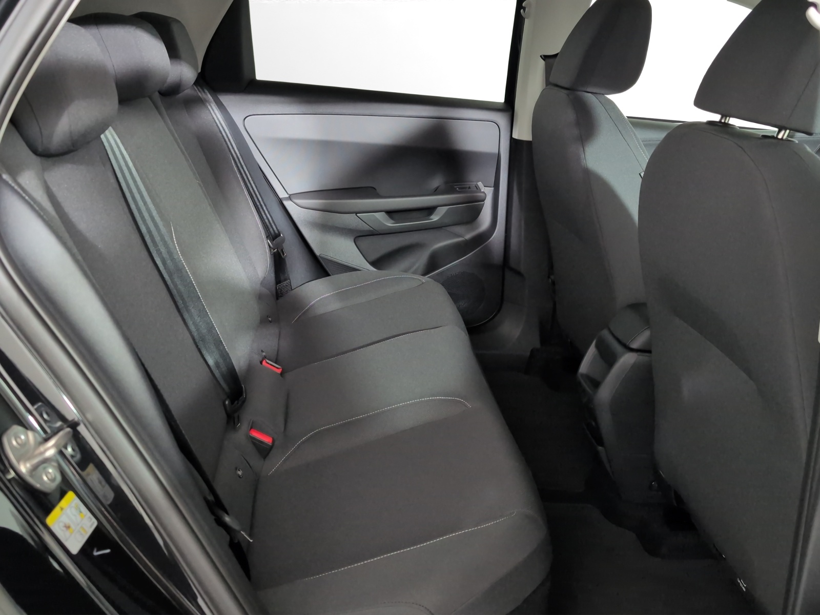 VW ID.Polo 52 kWh Life Edition One-image-8