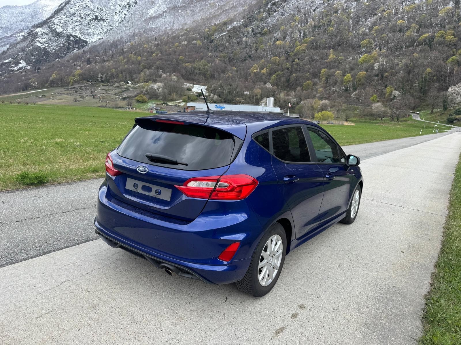 FORD Fiesta 1.0 SCTi ST Line-image-2