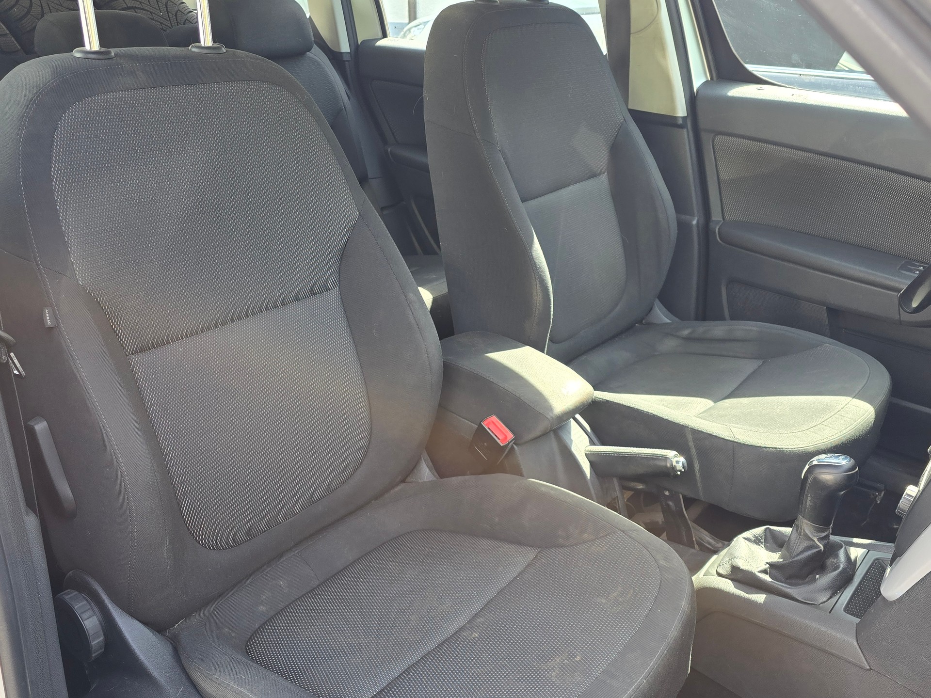 SKODA Yeti 2.0 TDI Ambition 4x4-image-7