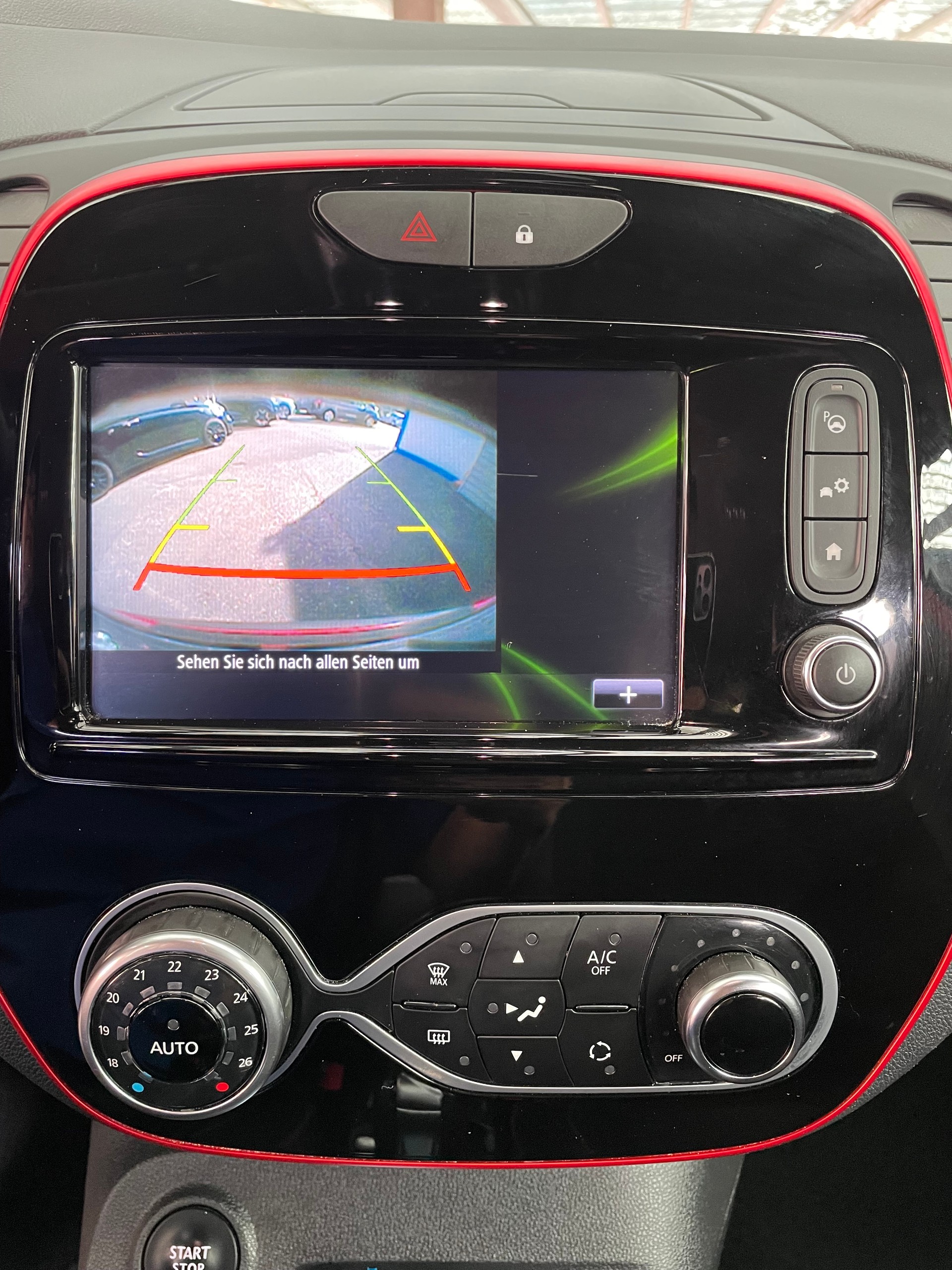 RENAULT Captur 1.3 T 16V Red Edition EDC-image-11