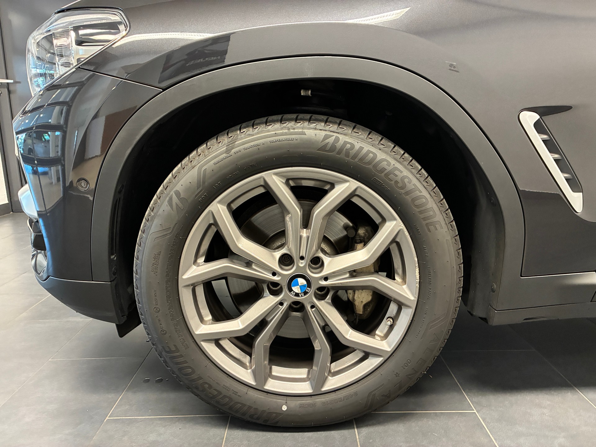 BMW X3 30d xDrive xLine-image-2