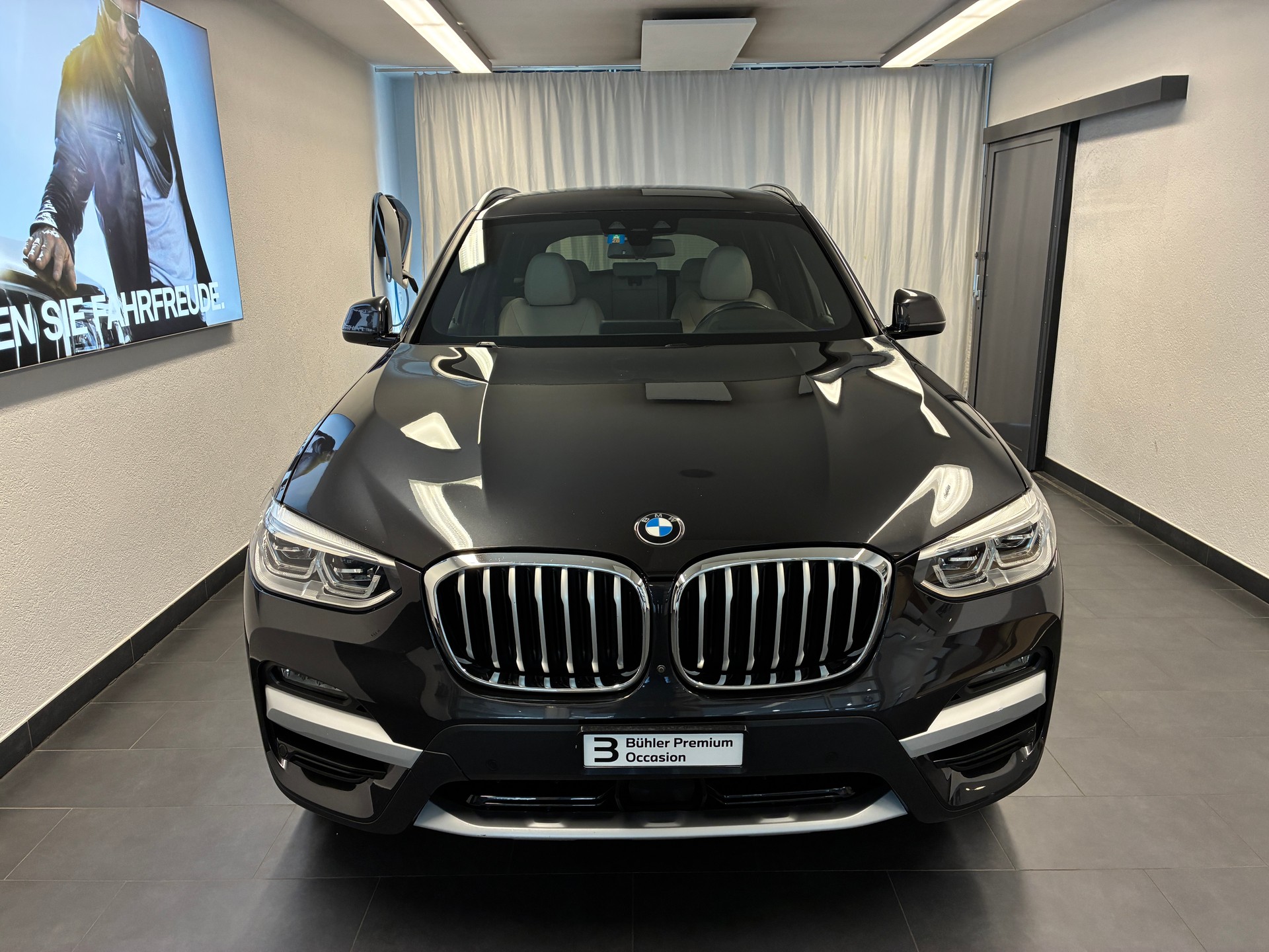 BMW X3 30d xDrive xLine-image-1