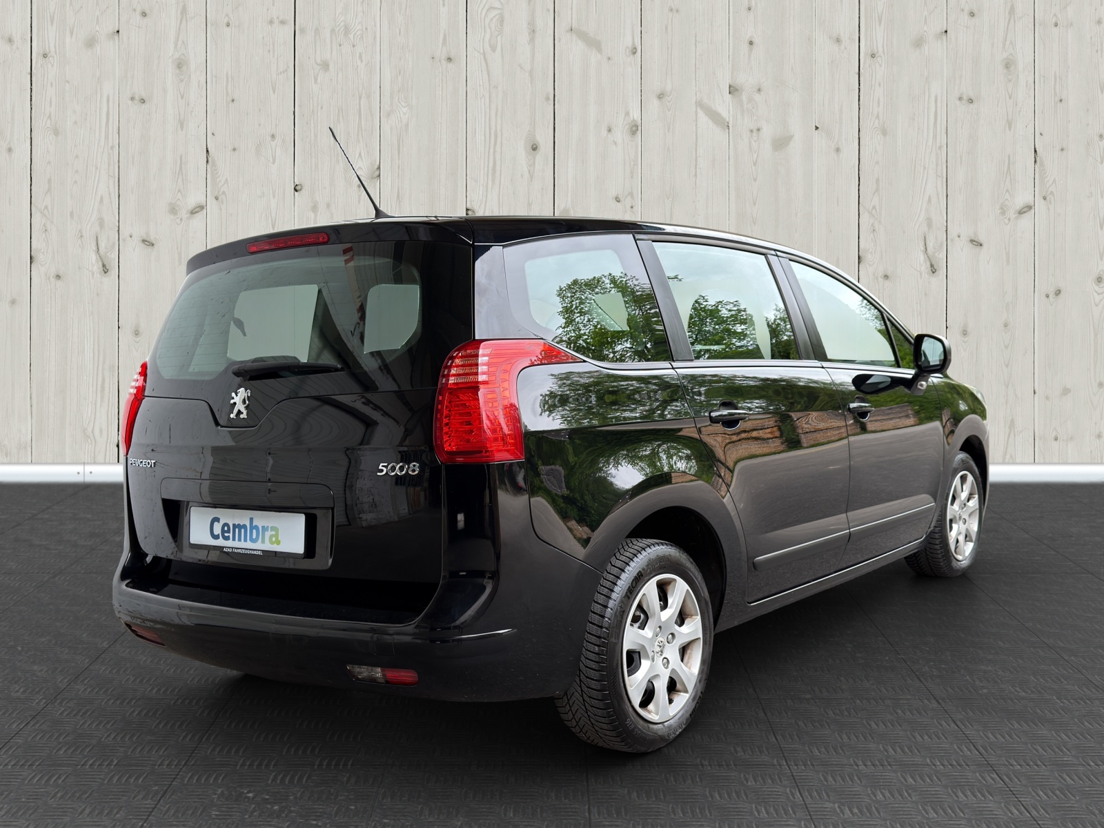 PEUGEOT 5008 1.6 16V VTI Sport-image-6