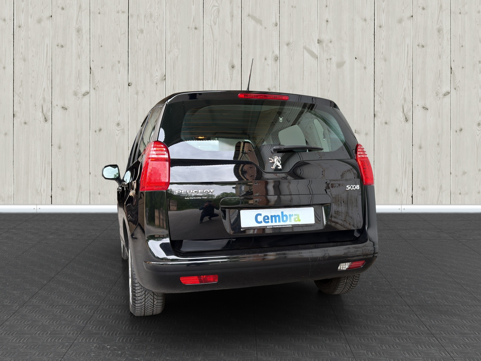 PEUGEOT 5008 1.6 16V VTI Sport-image-5