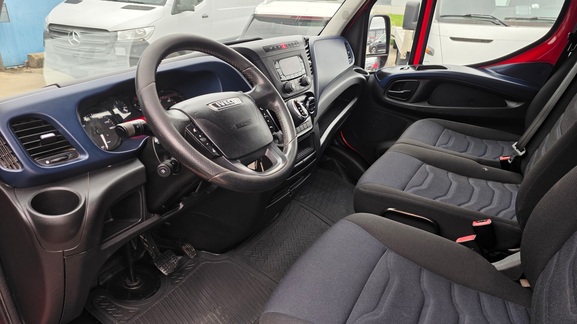 IVECO 35 S 18 A8 D-image-8