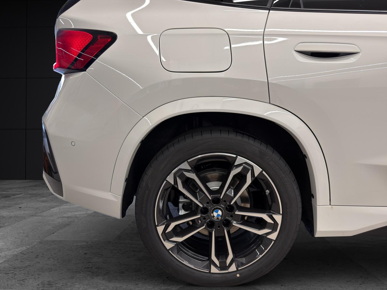 BMW X1 U11 20d xDrive paddles-image-19