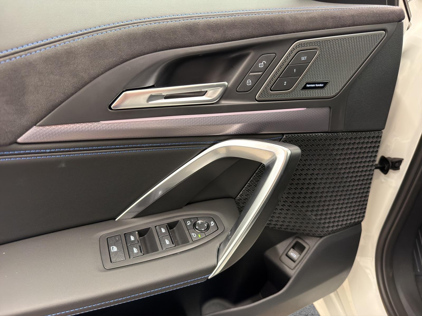 BMW X1 U11 20d xDrive paddles-image-7