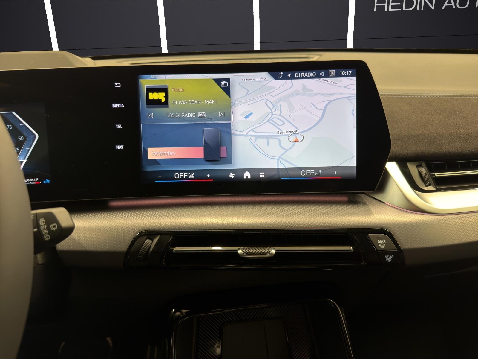 BMW X1 U11 20d xDrive paddles-image-12