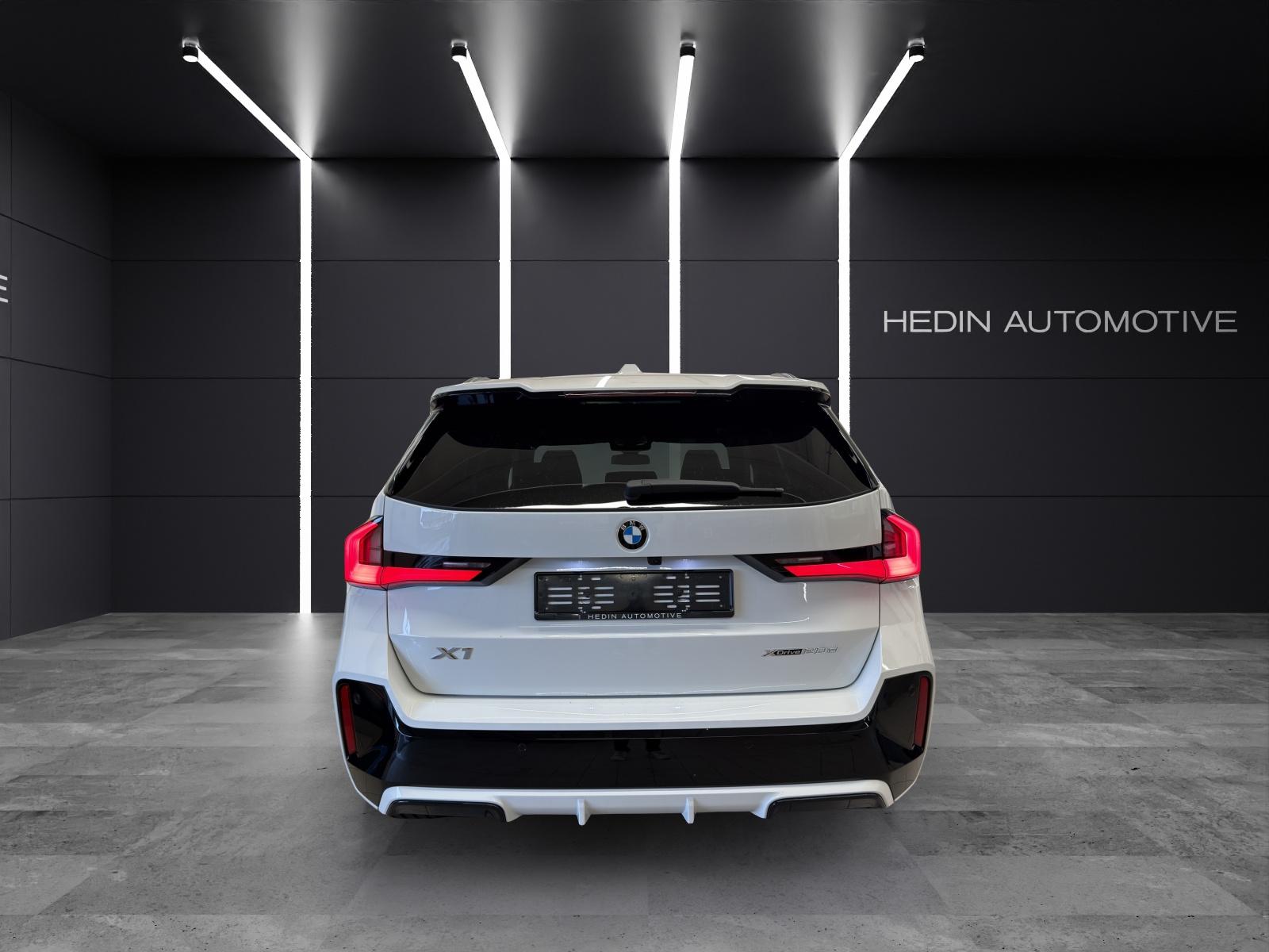 BMW X1 U11 20d xDrive paddles-image-8