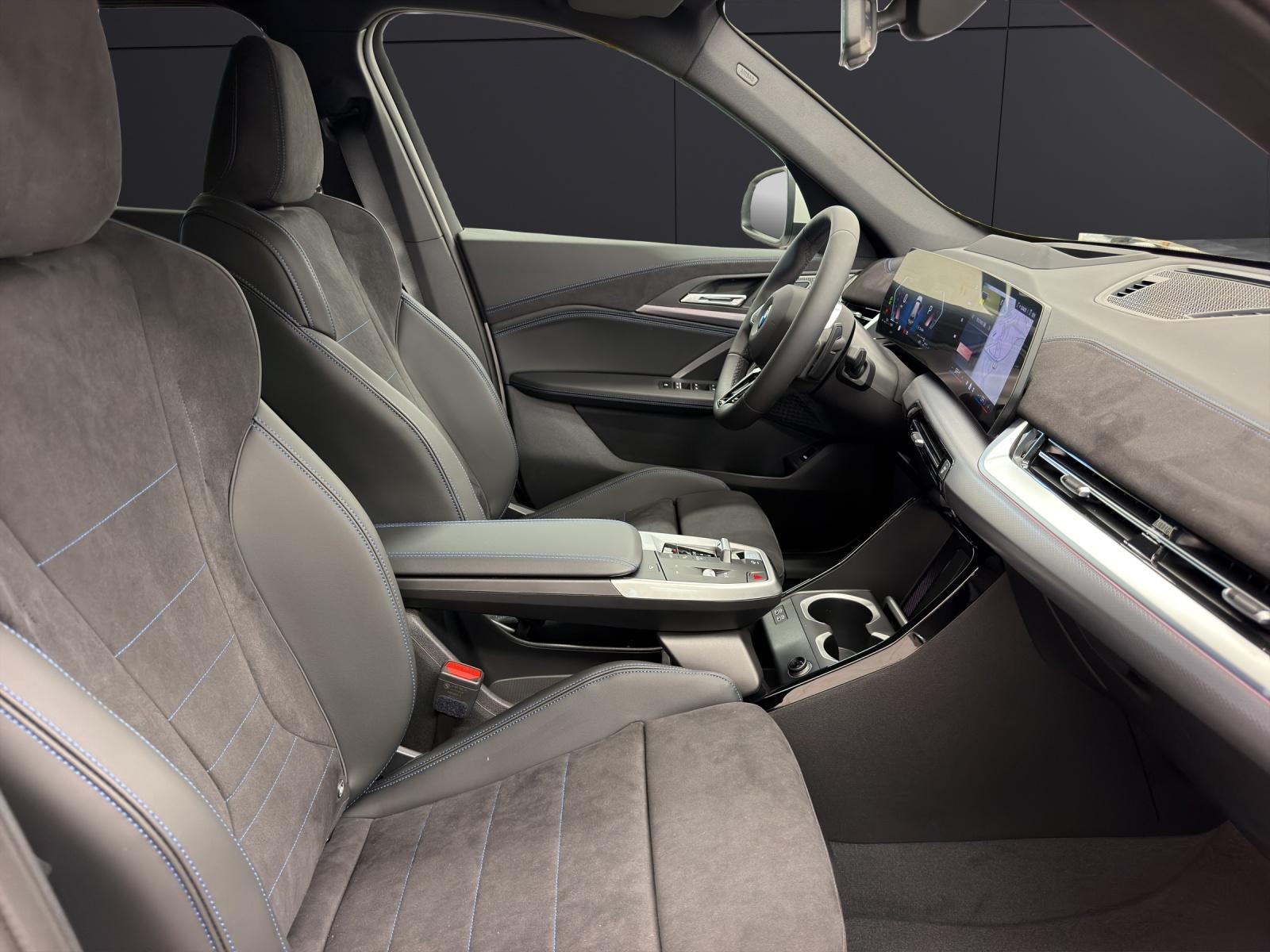 BMW X1 U11 20d xDrive paddles-image-18