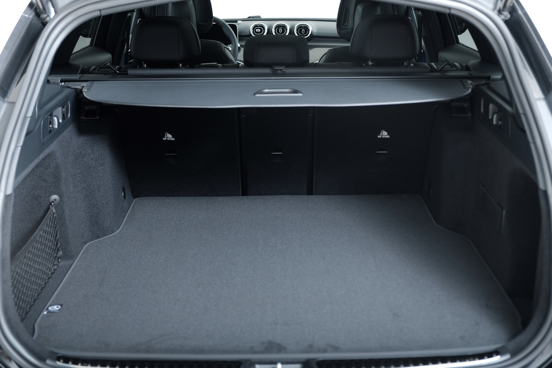 MERCEDES-BENZ C 220 d Swiss Star AMG Line 4matic S206-image-11