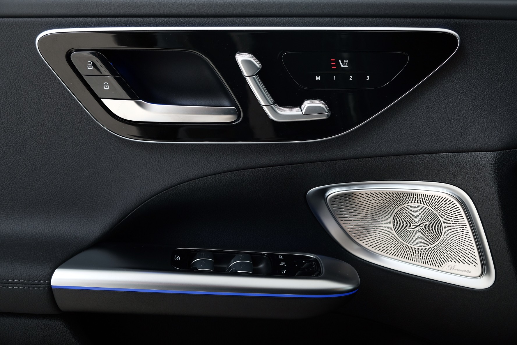 MERCEDES-BENZ C 220 d Swiss Star AMG Line 4matic S206-image-13