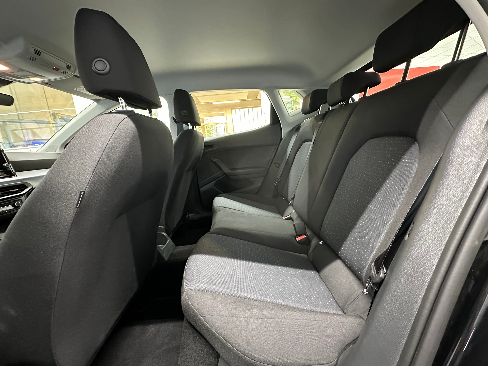 SEAT Ibiza 1.0 EcoTSI Sensacion DSG-image-8