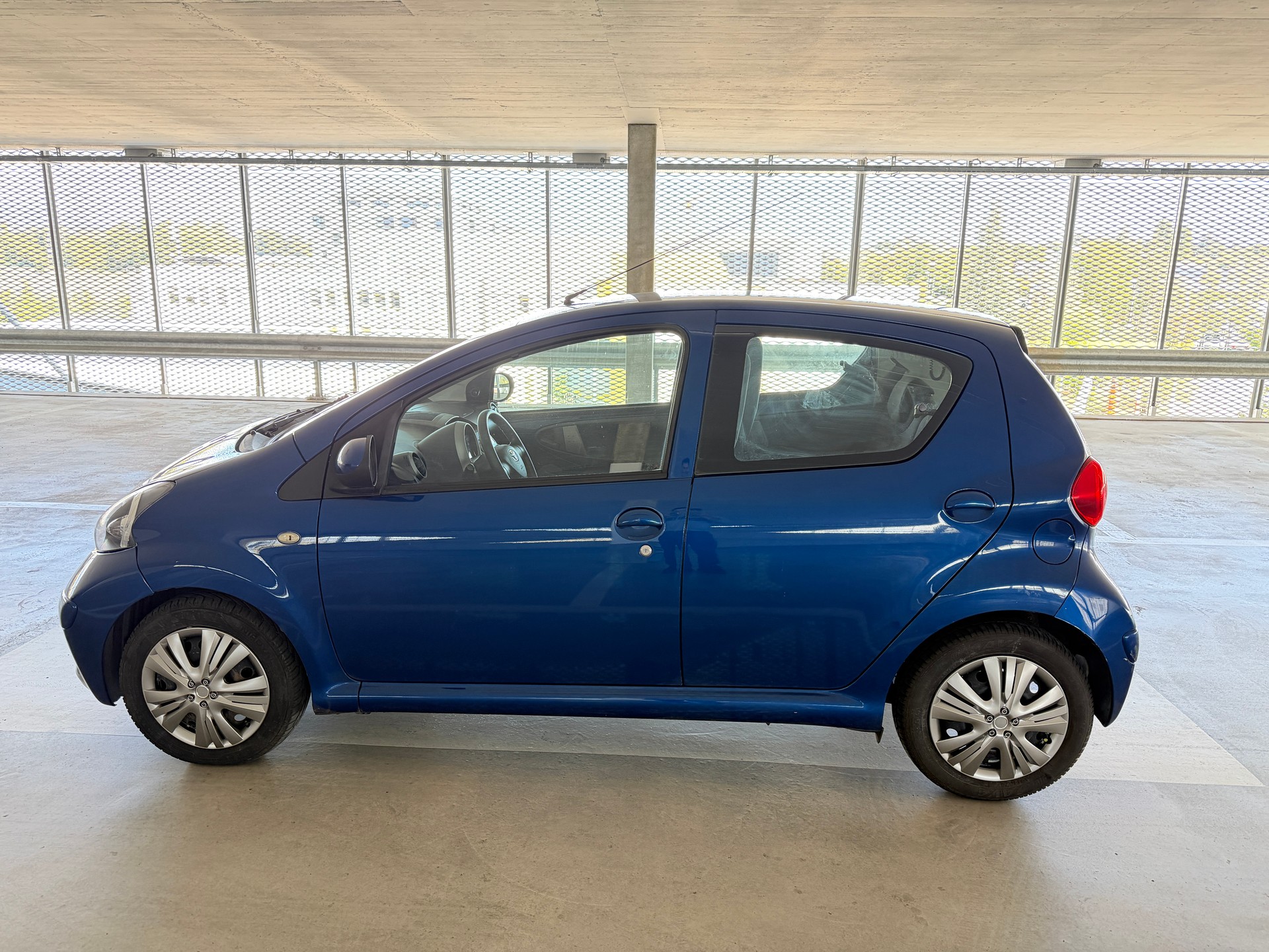 TOYOTA Aygo 1.0 MultiMode - Expertise 09/09/2026 - Automatic-image-5