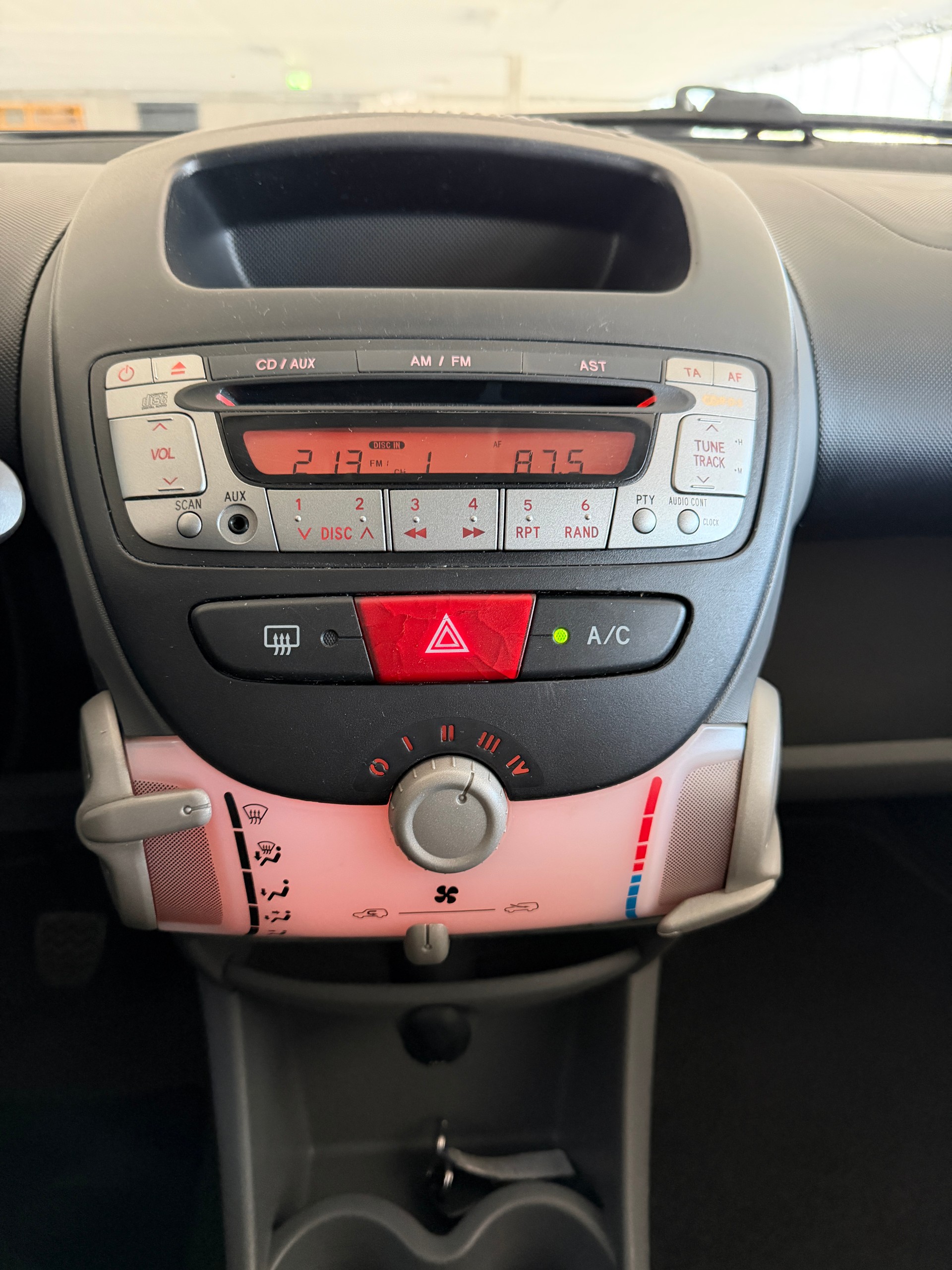 TOYOTA Aygo 1.0 MultiMode - Expertise 09/09/2026 - Automatic-image-10