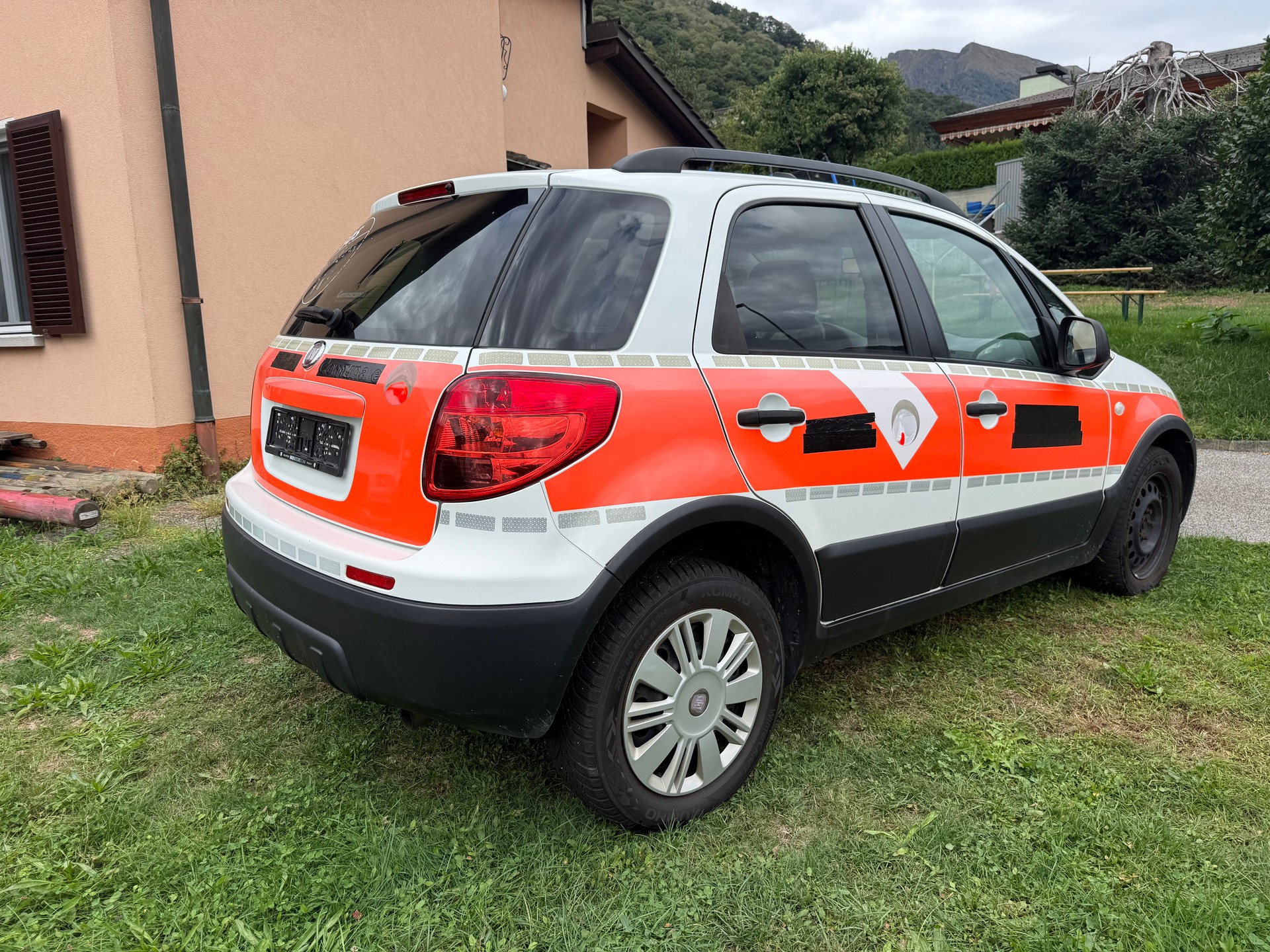 FIAT Sedici 2.0JTD 4WD Dynamic-image-3