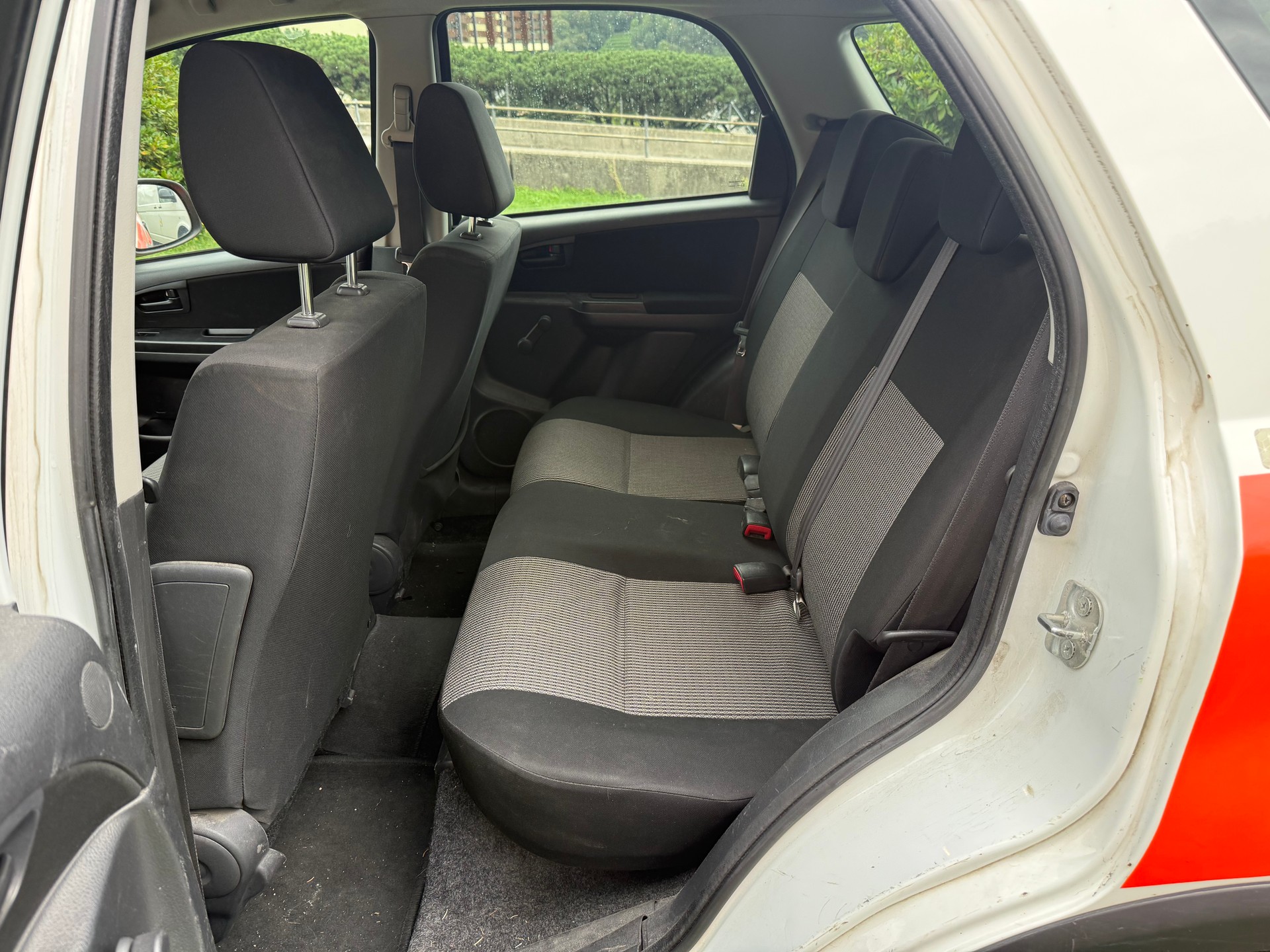 FIAT Sedici 2.0JTD 4WD Dynamic-image-7