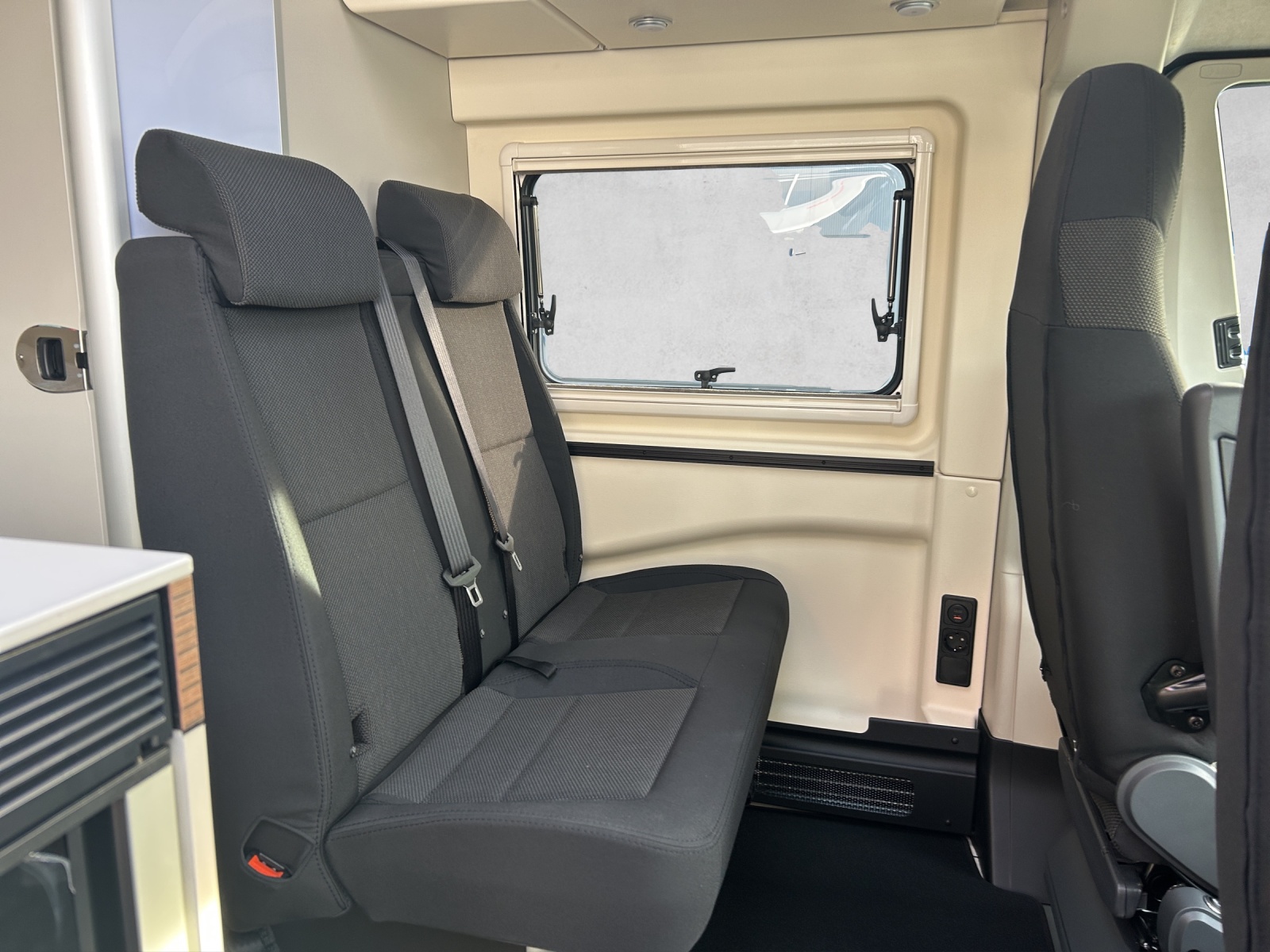 WESTFALIA 600E 2.2D 8G-image-10