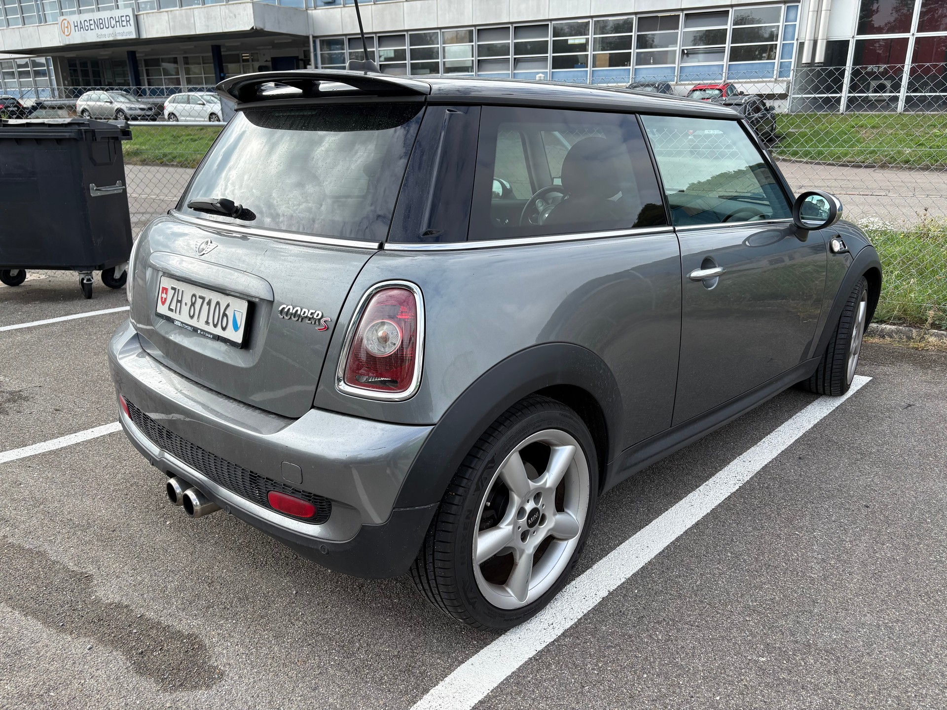 MINI Cooper S-image-3