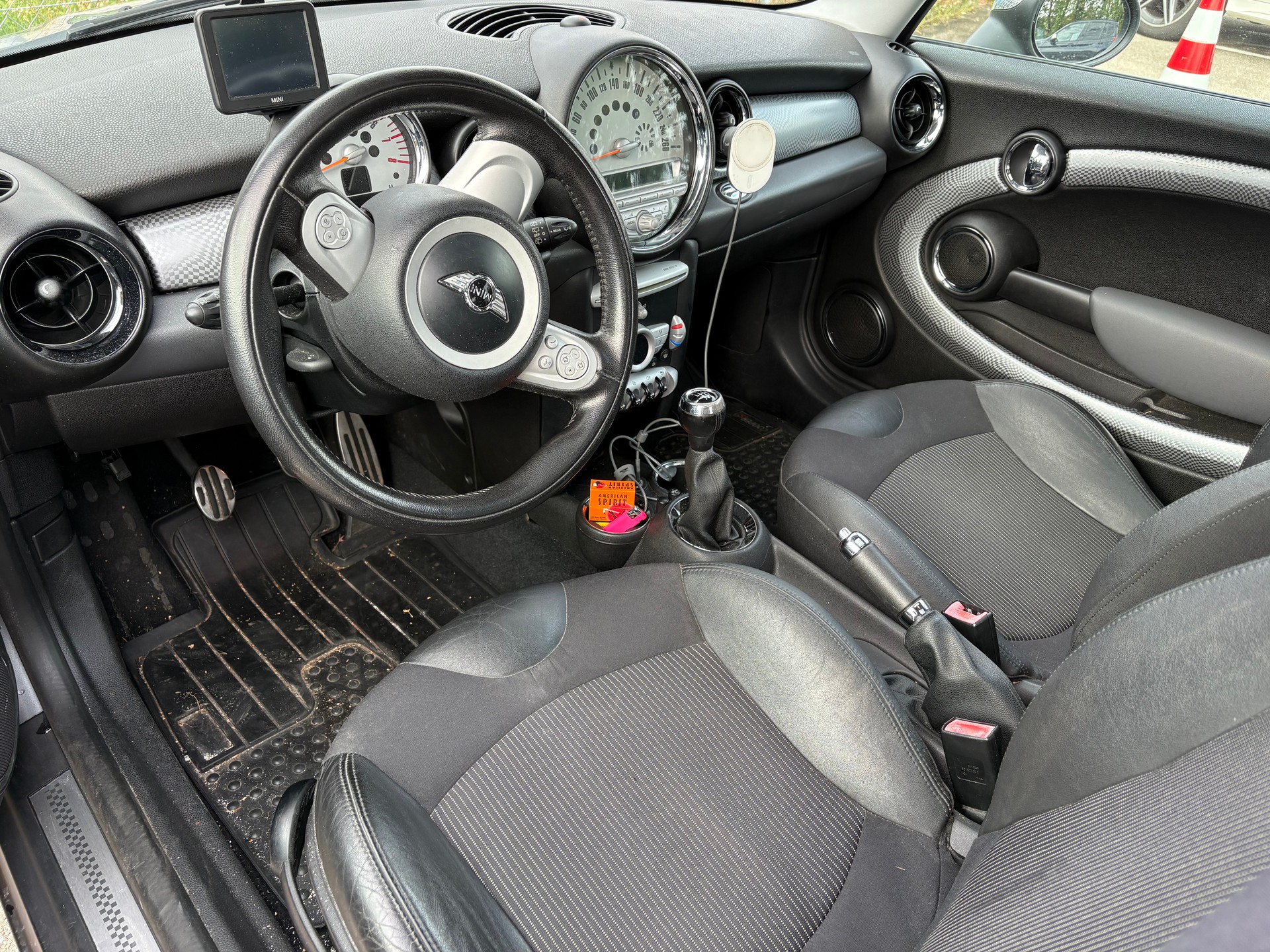 MINI Cooper S-image-6