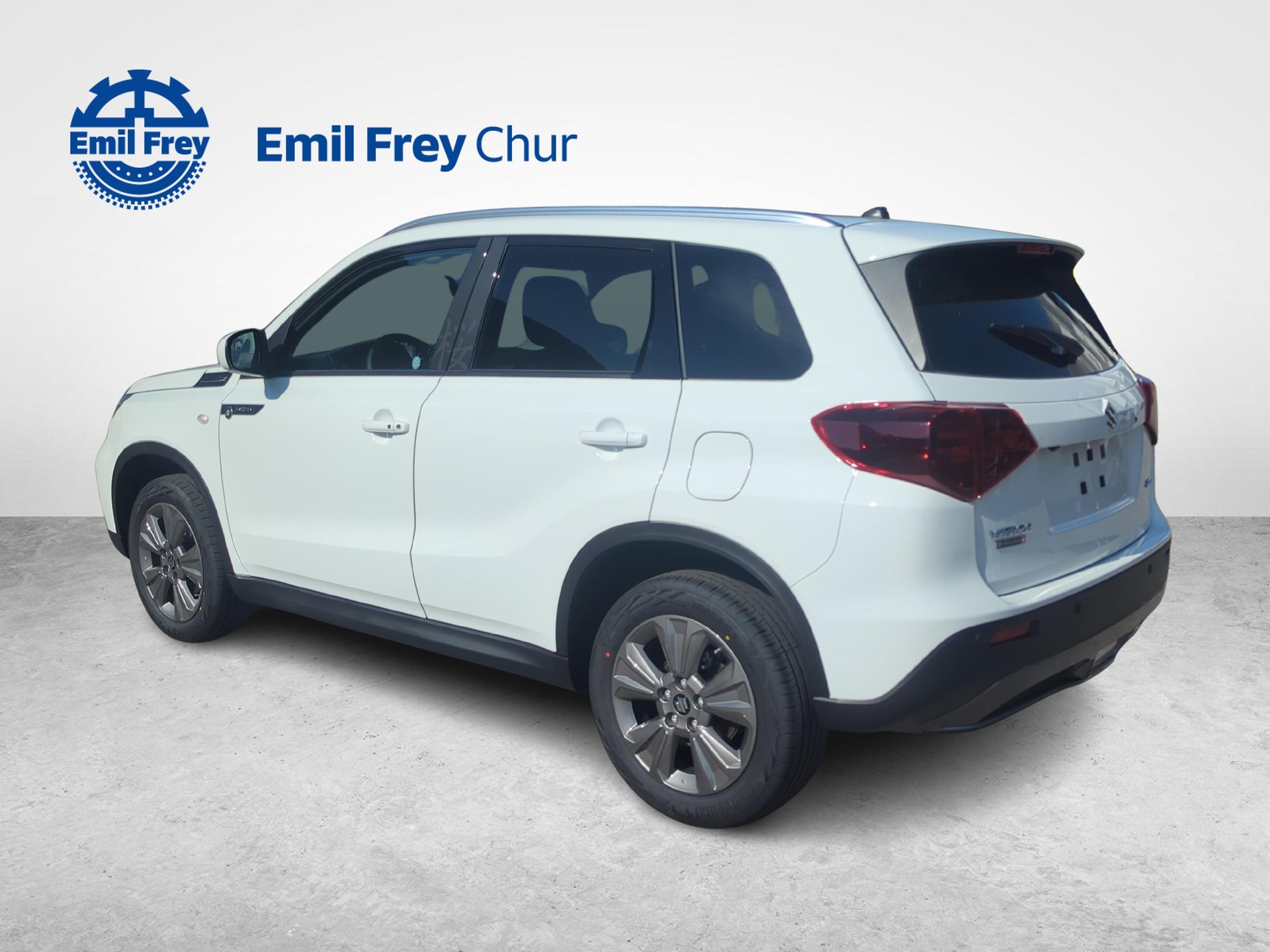 SUZUKI Vitara 1.4 T Sakura Hybrid 4x4 / 1.99% Leasing-image-2
