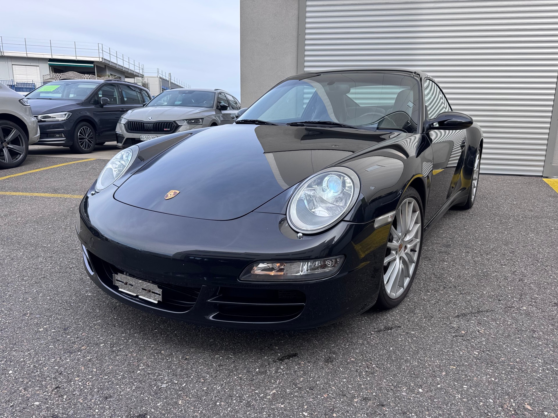 PORSCHE 911 Carrera 4S-image-0