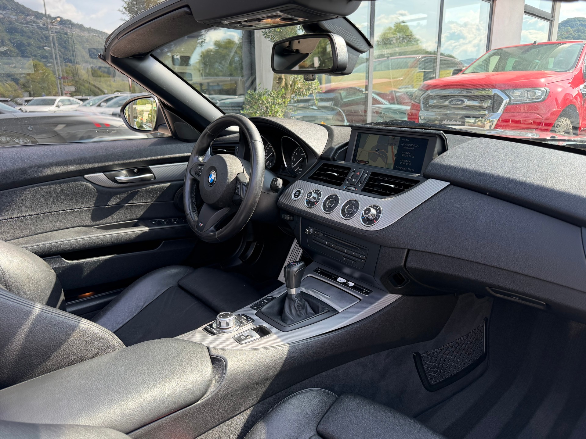 BMW Z4 sDrive35i-image-14