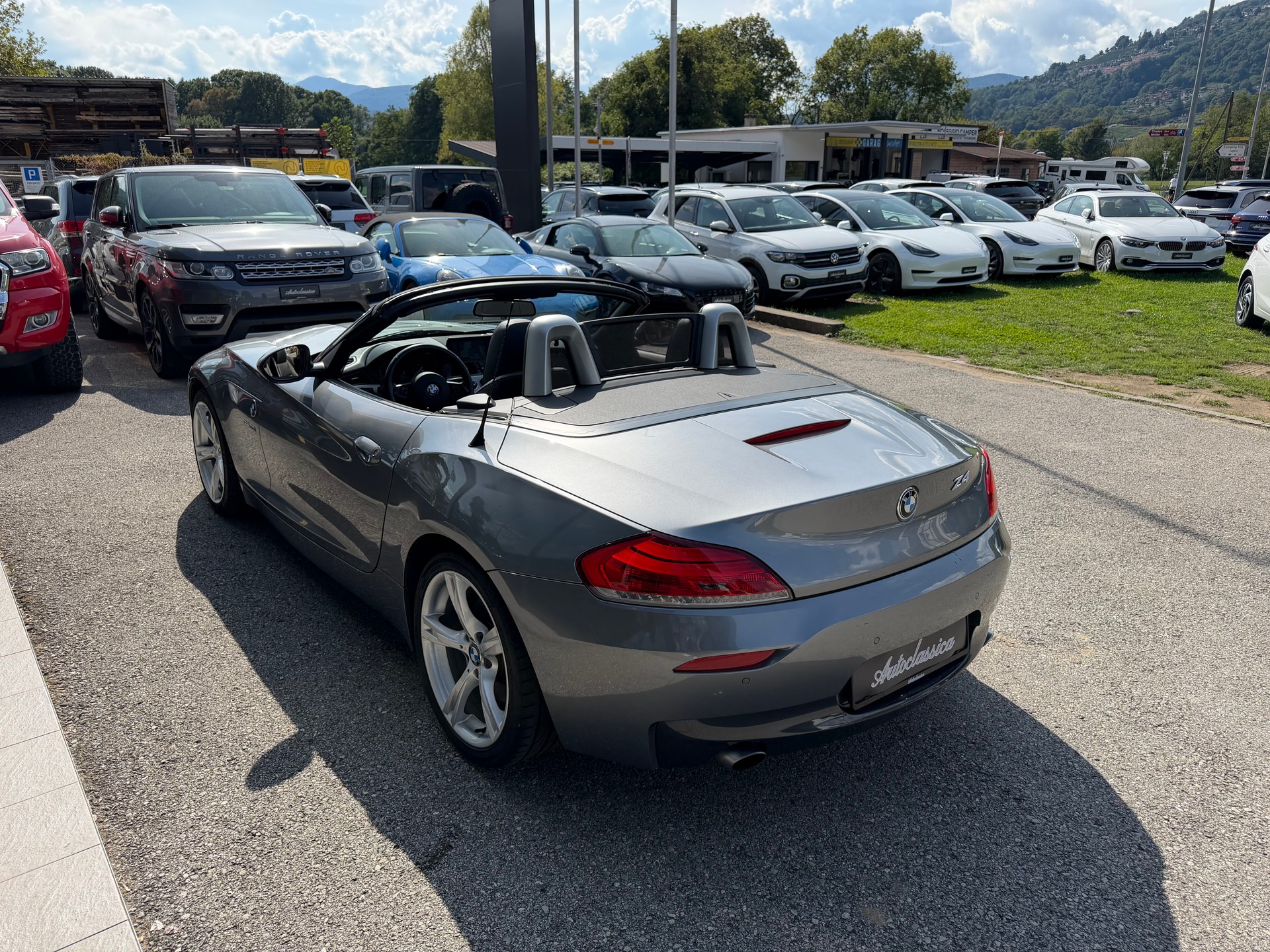 BMW Z4 sDrive35i-image-8
