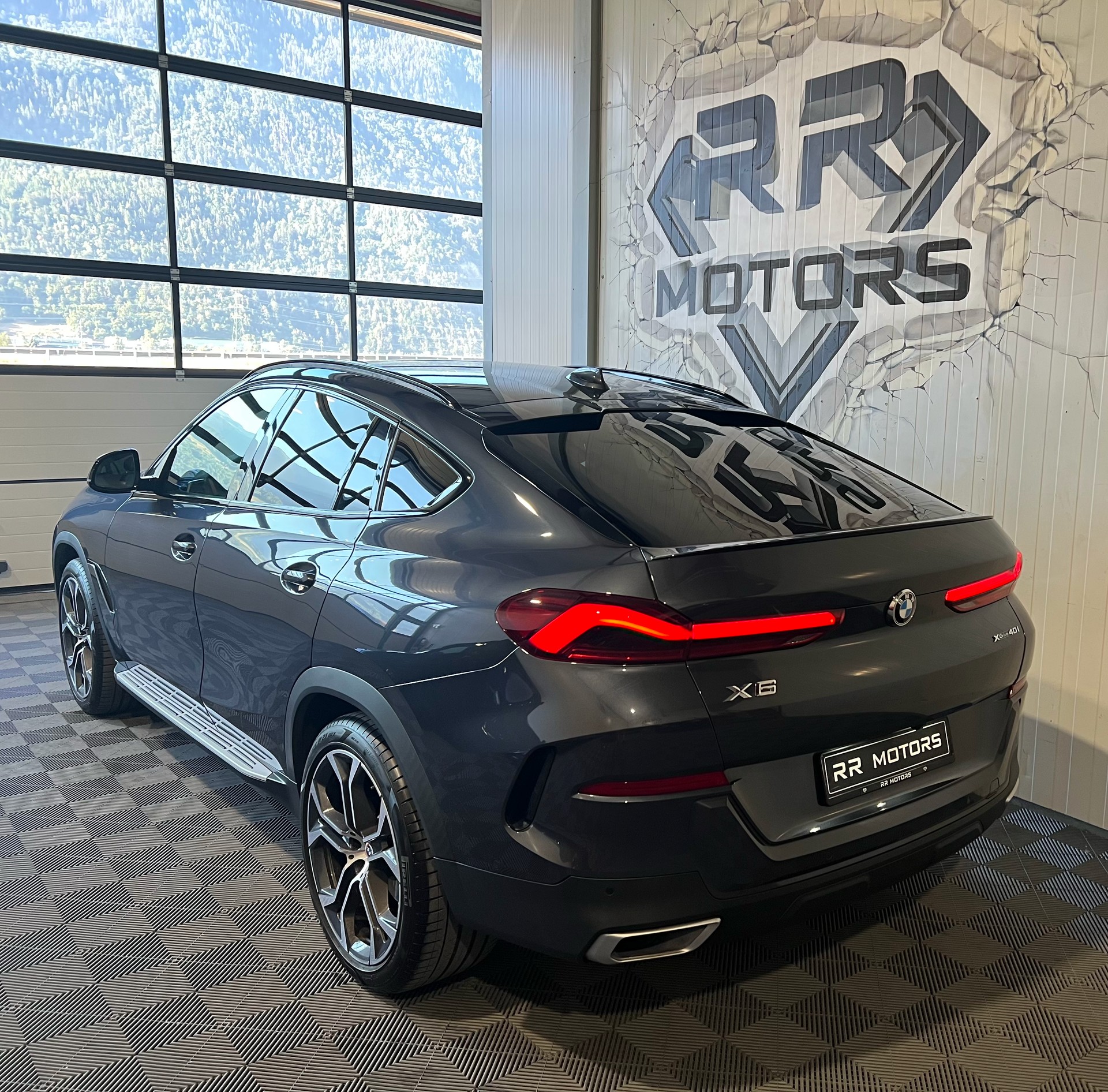 BMW X6 xDrive 48V 40i xLine Steptronic-image-2
