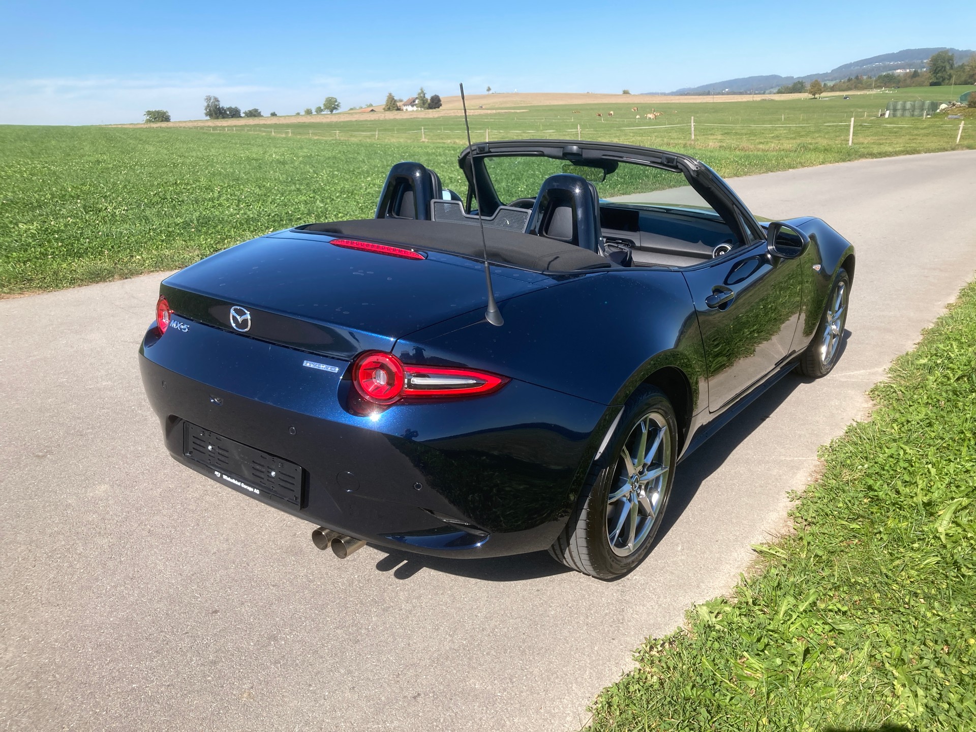 MAZDA MX-5 Skyactiv-G 132 Exclusive-line-image-2